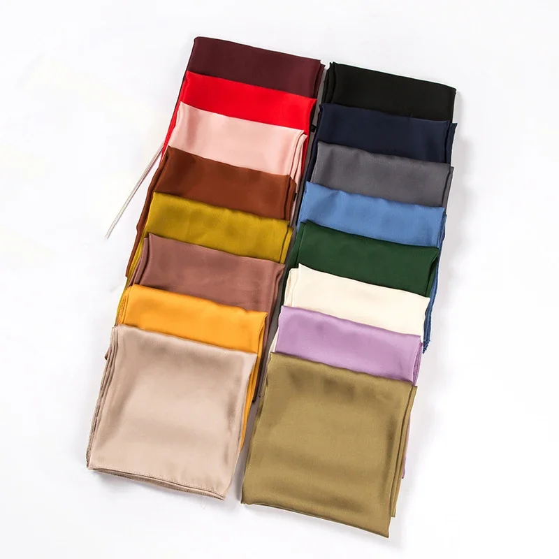 Lenço de Cetim Feminino 70cm,  - Silk Scarf Square avaliação e preço