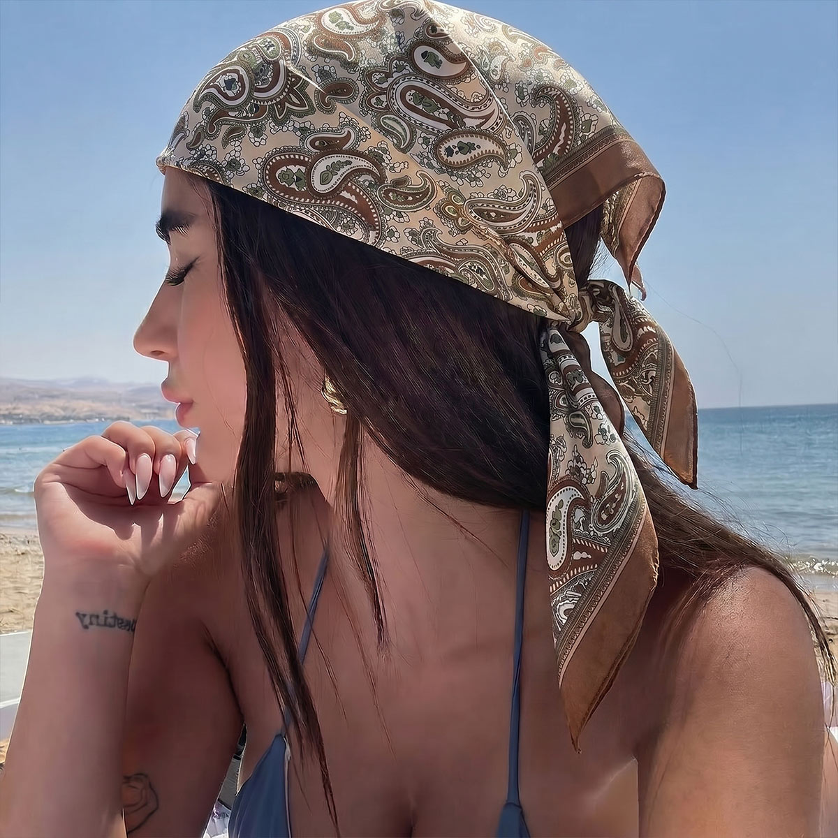 Novo Design de Lenço de Seda Q - Silk Scarf Square avaliação e preço