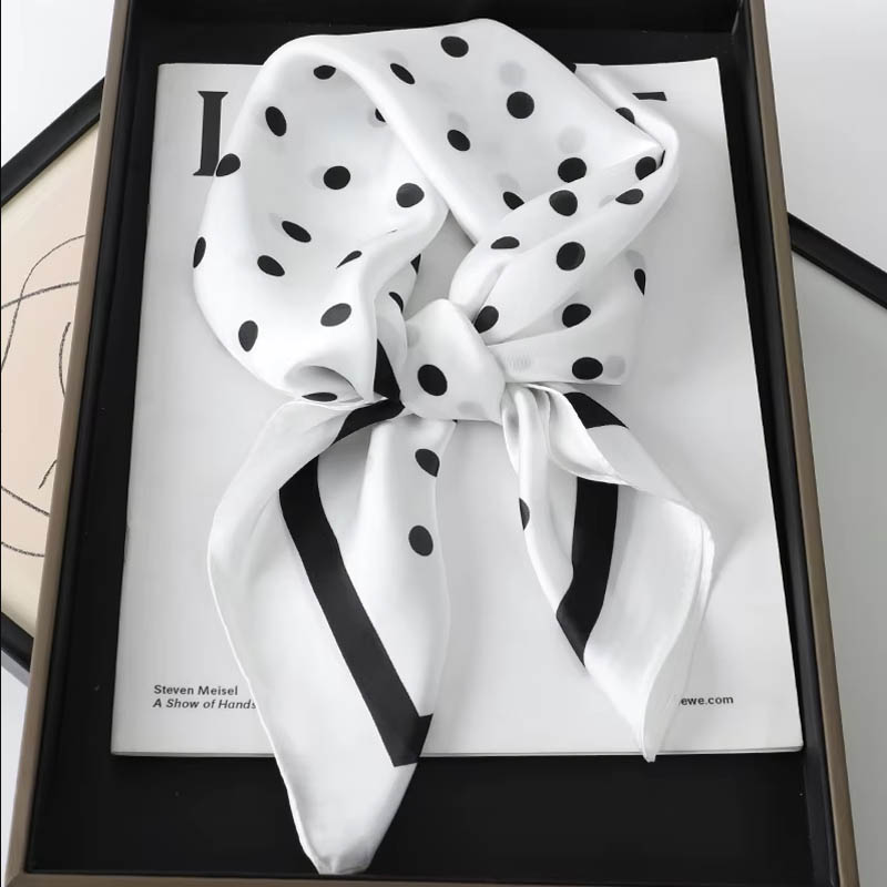 Senhora de luxo cabelo dot cac - Silk Scarf Square avaliação e preço