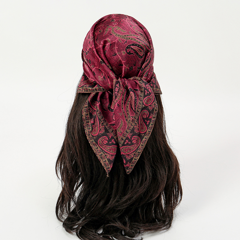 Lenço de seda de luxo 70*70cm  - Silk Scarf Square avaliação e preço